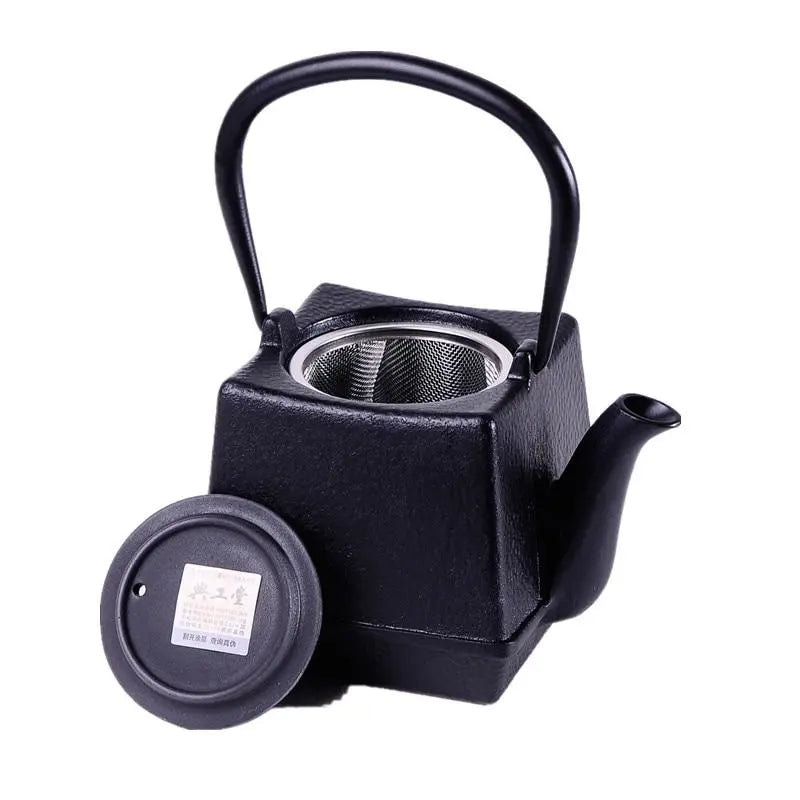 Théière japonaise Noire en fonte – TEA & TY Théière japonaise Noire en fonte – TEA & TY