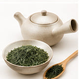 Théière kyusu et feuilles de thé vert sencha Kisen