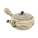 Théière Kyusu blanche à lignes kaki, 260 ml, vue de profil avec le bec à gauche, sur fond blanc